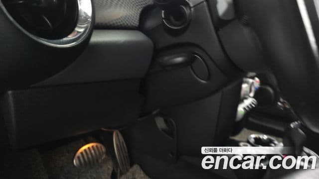 Mini Cooper S 클럽맨 1세대, 2010 14