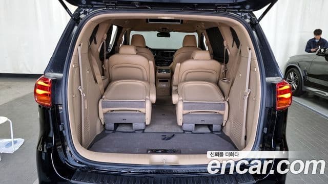 Kia The / новый New Carnival Luxury, 2019 20