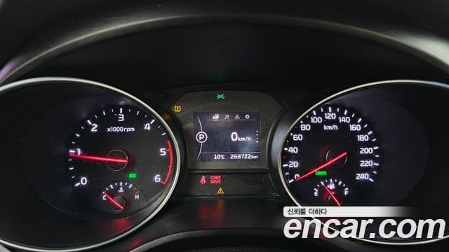 Kia All New Carnival 9인승 High Limousine(компания по спецнадстройкам), 2015 8