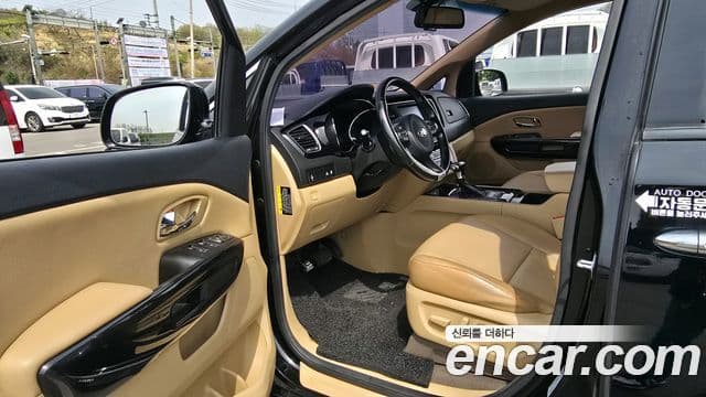 Kia All New Carnival Prestige, 2017 11