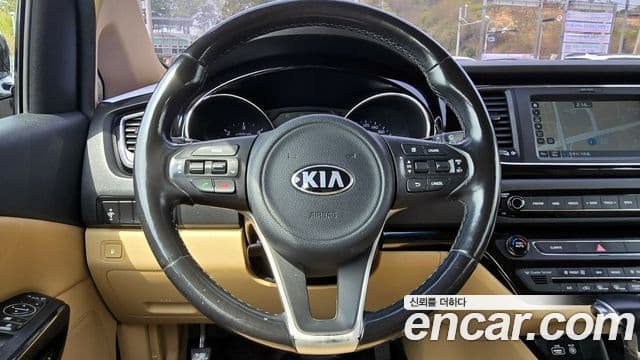 Kia All New Carnival Prestige, 2017 14