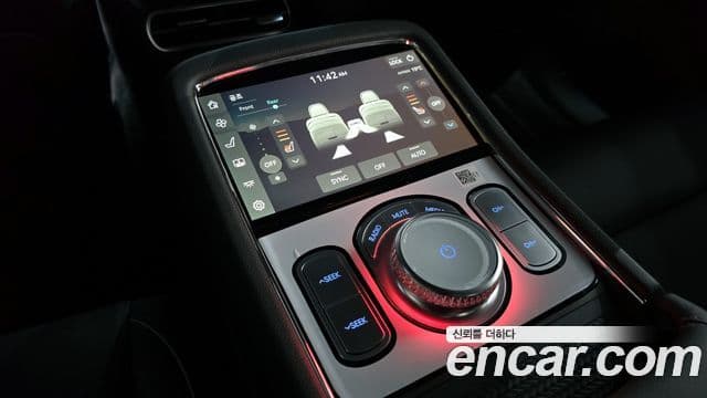 Genesis G90 (RS4) бензин 3.5 турбо AWD, 2022 19