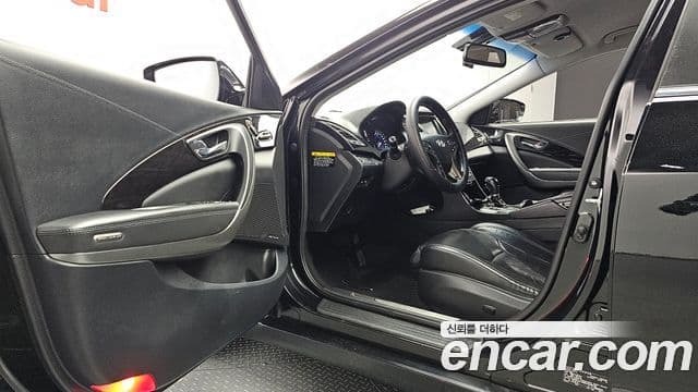 Hyundai Grandeur HG Modern, 2014 10