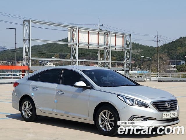 Hyundai LF Sonata Premium, 2015 4