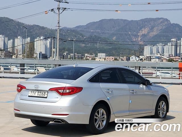 Hyundai LF Sonata Premium, 2015 7