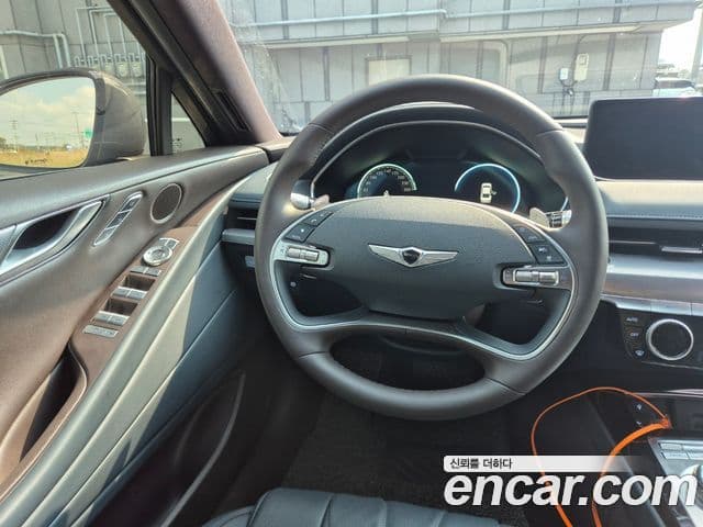 Genesis G80 (RG3) бензин 2.5 турбо AWD, 2024 6
