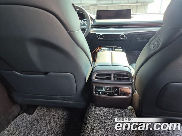 Genesis G80 (RG3) бензин 2.5 турбо AWD, 2024 9