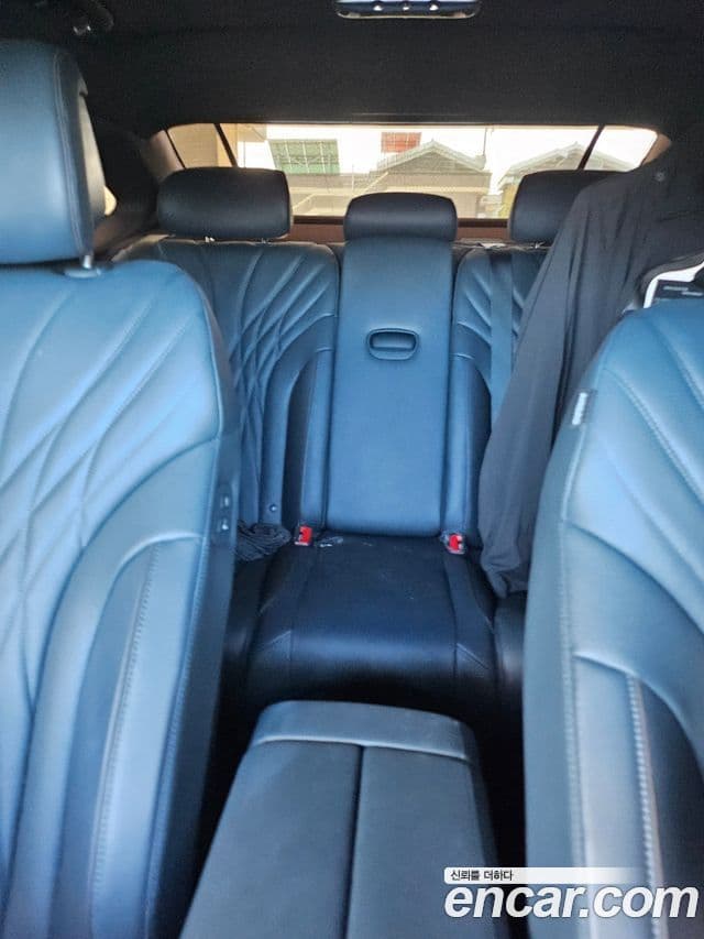 Genesis G80 (RG3) бензин 2.5 турбо AWD, 2024 10