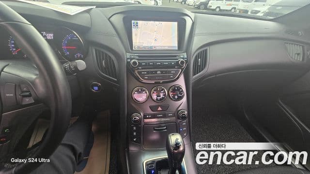 Hyundai The / новый New Genesis купе 200 турбо D, 2015 6