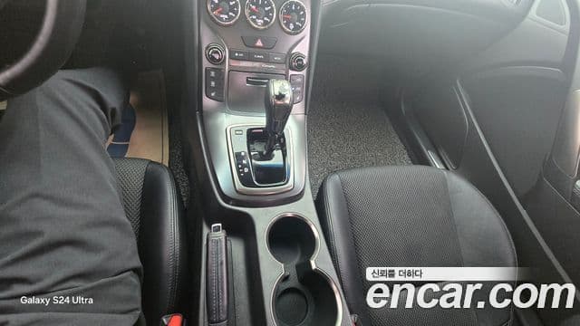 Hyundai The / новый New Genesis купе 200 турбо D, 2015 7