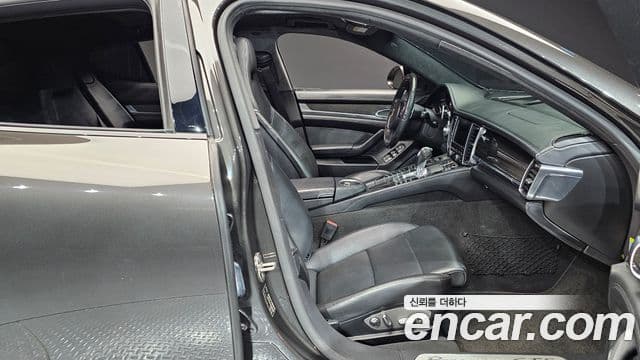 Porsche Panamera 970, 2013 10