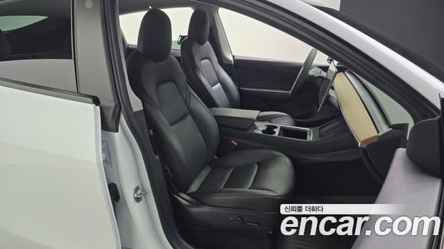 Tesla модель Y Long Range AWD, 2021 12