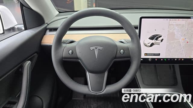 Tesla модель Y Long Range AWD, 2021 13