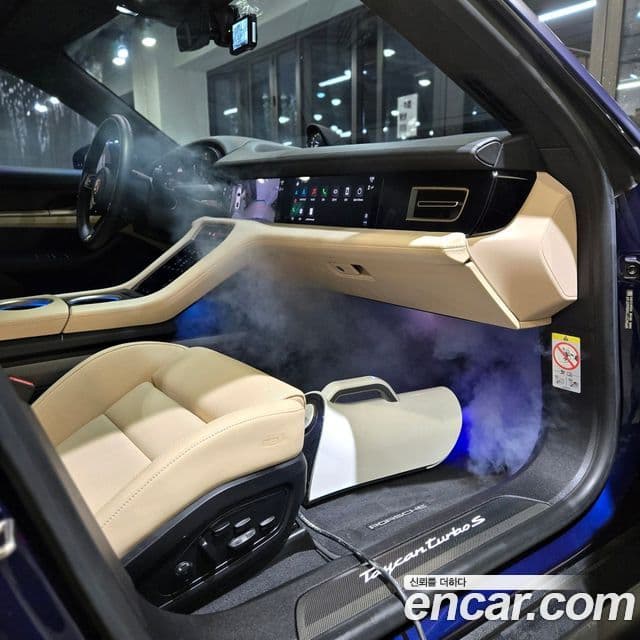 Porsche 타이칸 турбо S, 2021 3