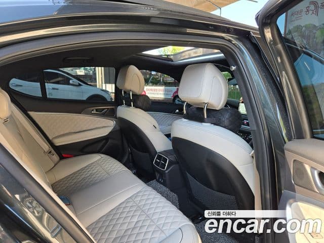 Genesis The / новый New G70, 2024 10