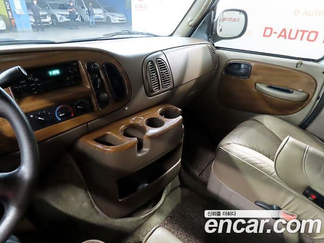 Dodge 램밴, 2002 11