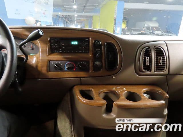 Dodge 램밴, 2002 12