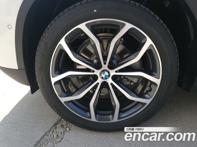 BMW X4 (G02) xDrive20i xLine, 2025 все фото