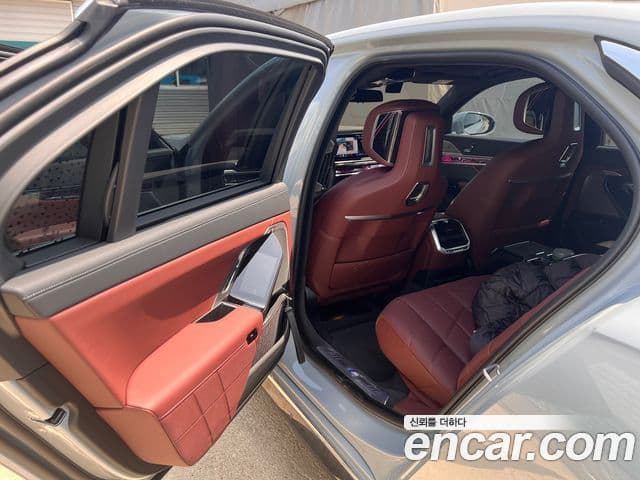 BMW 7시리즈 (G70) 740d xDrive M Sport, 2025 10