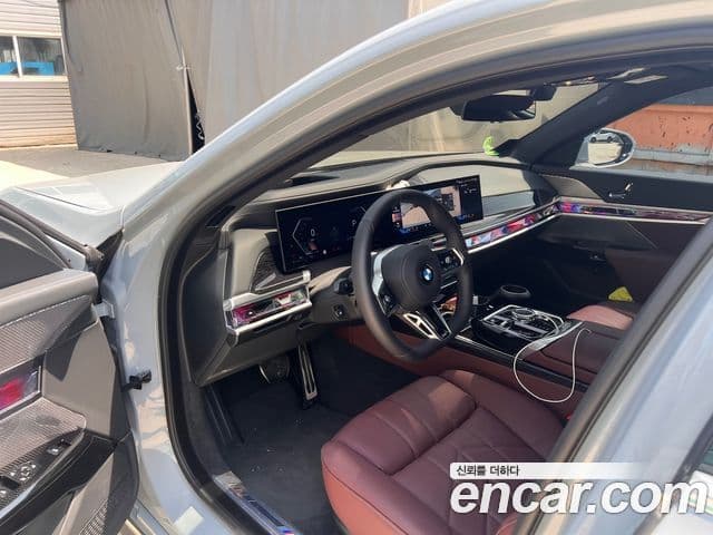 BMW 7시리즈 (G70) 740d xDrive M Sport, 2025 11