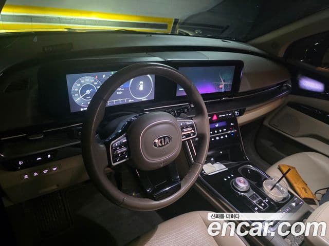 Kia Carnival 4세대 Signature, 2021 11