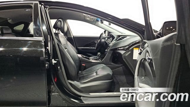 Hyundai Grandeur HG гибрид Premium, 2015 11