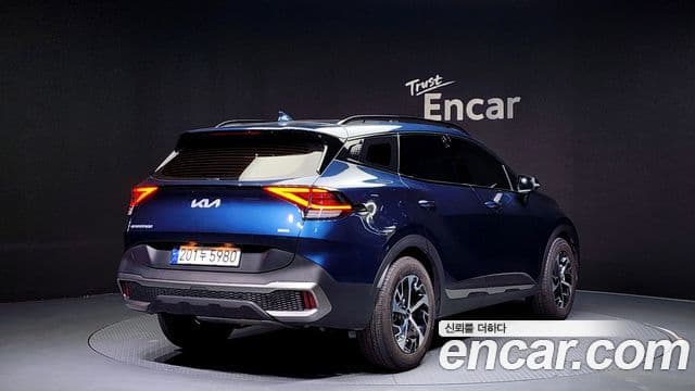 Kia Sportage 5세대 гибрид Signature Gravity 2WD, 2024 2