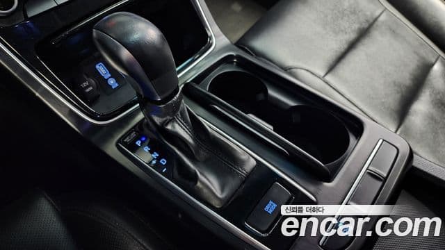 Hyundai Grandeur IG 3.0 LPi Modern Basic (арендный автомобиль), 2017 9