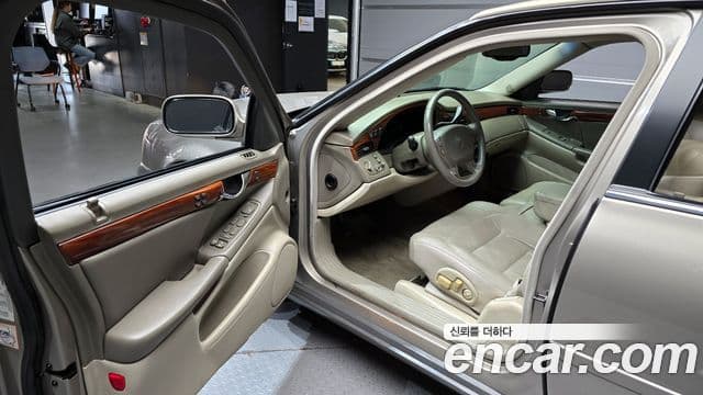 Cadillac 드빌 DHS, 2001 11