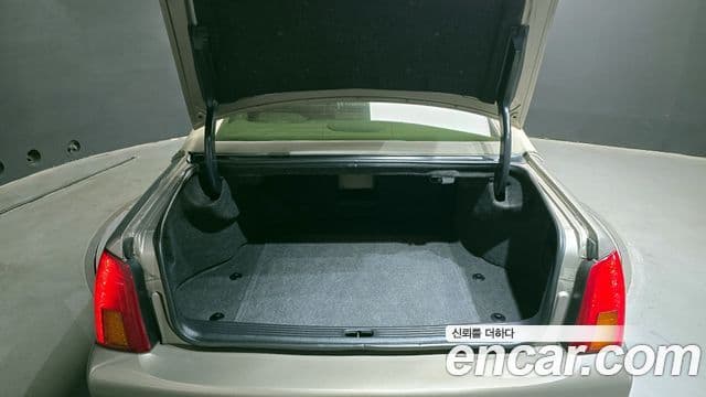 Cadillac 드빌 DHS, 2001 20