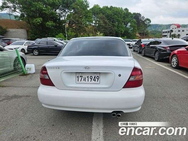 Hyundai Sonata III 1.8 GL DLX, 1996 4