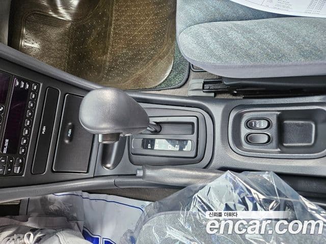 Hyundai Sonata III 1.8 GL DLX, 1996 10