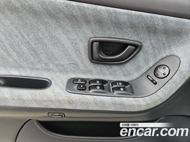 Hyundai Sonata III 1.8 GL DLX, 1996 12