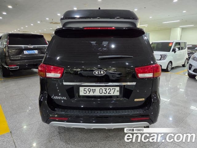 Kia All New Carnival President, 2017 4