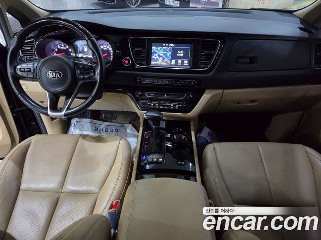 Kia All New Carnival President, 2017 9