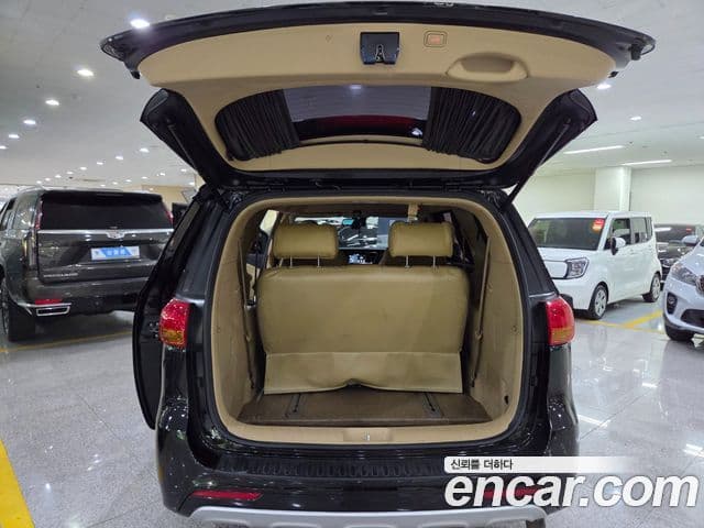 Kia All New Carnival President, 2017 19