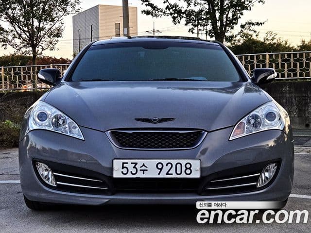 Hyundai Genesis купе 200 турбо P, 2010 3