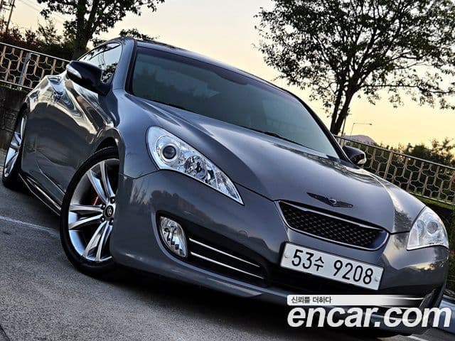 Hyundai Genesis купе 200 турбо P, 2010 12