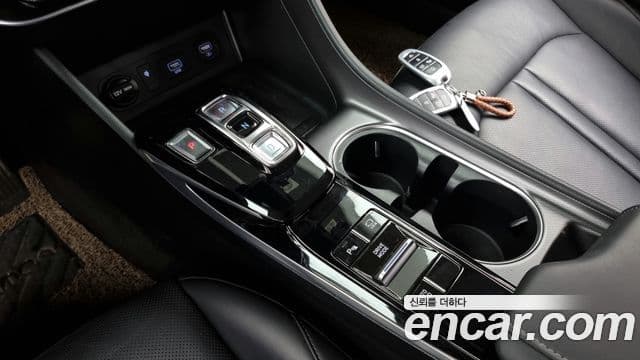 Hyundai Sonata гибрид (DN8) Family, 2021 9