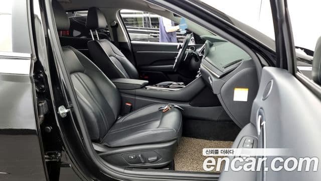 Hyundai Sonata гибрид (DN8) Family, 2021 11