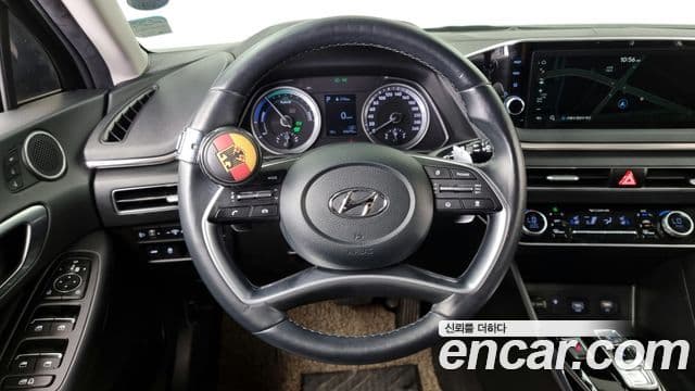 Hyundai Sonata гибрид (DN8) Family, 2021 13