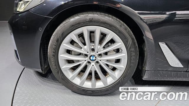 BMW 5시리즈 (G30) Luxury, 2021 все фото