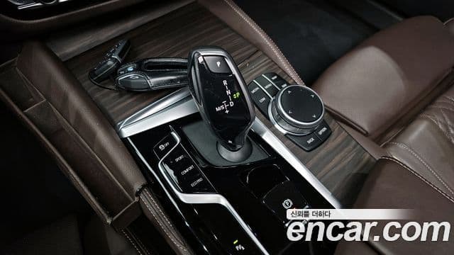 BMW 5시리즈 (G30) Luxury, 2021 9