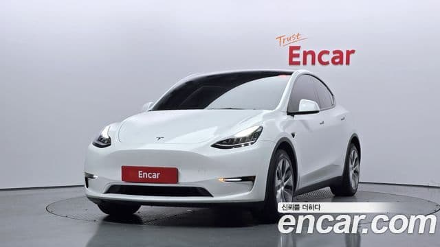 Tesla модель Y Long Range AWD, 2022 1