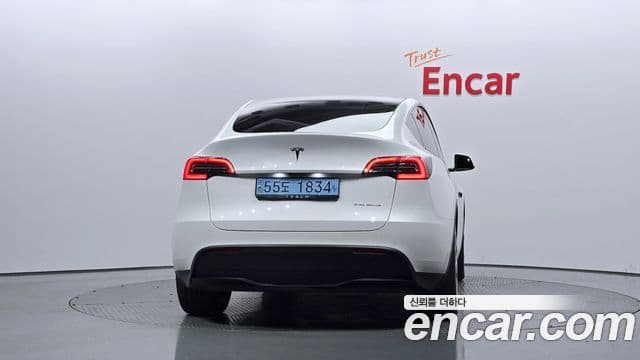 Tesla модель Y Long Range AWD, 2022 4