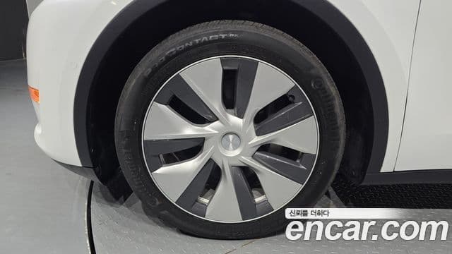 Tesla модель Y Long Range AWD, 2022 все фото