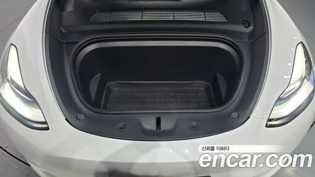 Tesla модель Y Long Range AWD, 2022 6