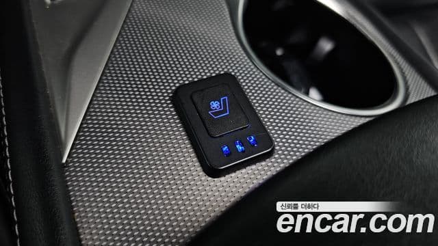 Infiniti Q50 3.5 гибрид Essence, 2016 20