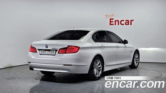 BMW 5시리즈 (F10), 2011 2