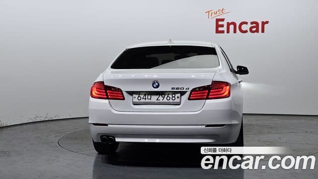 BMW 5시리즈 (F10), 2011 4